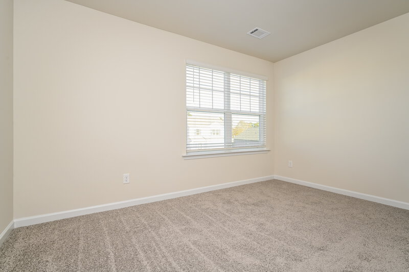 2,050/Mo, 284 Limestone Cir Conyers, GA 30013 Bedroom View 2