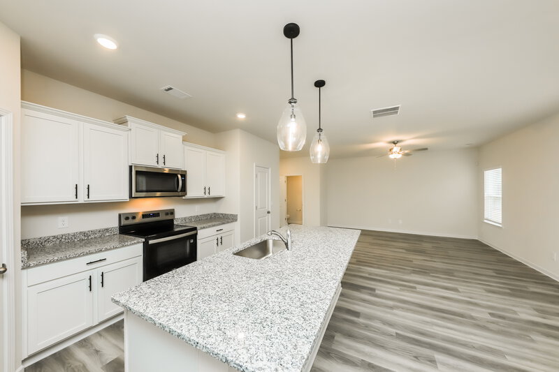 1,815/Mo, 473 Prescott Way Villa Rica, GA 30180 Kitchen View 2