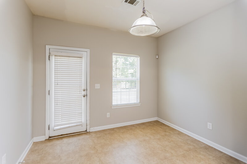 2,180/Mo, 24 Birch St Hiram, GA 30141 Breakfast Nook View