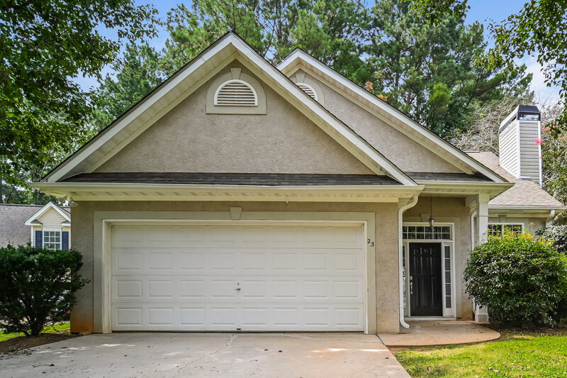2,025/Mo, 23 Woodmere Newnan, GA 30265 External View