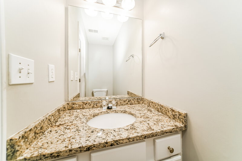 2,025/Mo, 23 Woodmere Newnan, GA 30265 Bathroom View 3