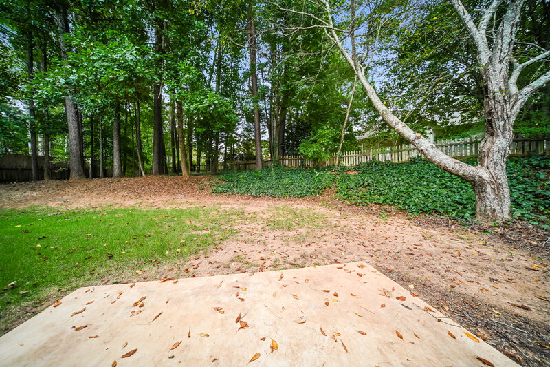 2,025/Mo, 23 Woodmere Newnan, GA 30265 Rear View