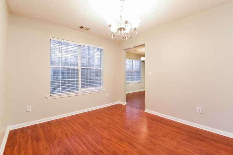 2,225/Mo, 402 Gresham Dr Stockbridge, GA 30281 Dining Room View