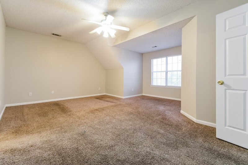 2,225/Mo, 402 Gresham Dr Stockbridge, GA 30281 Main Bedroom View