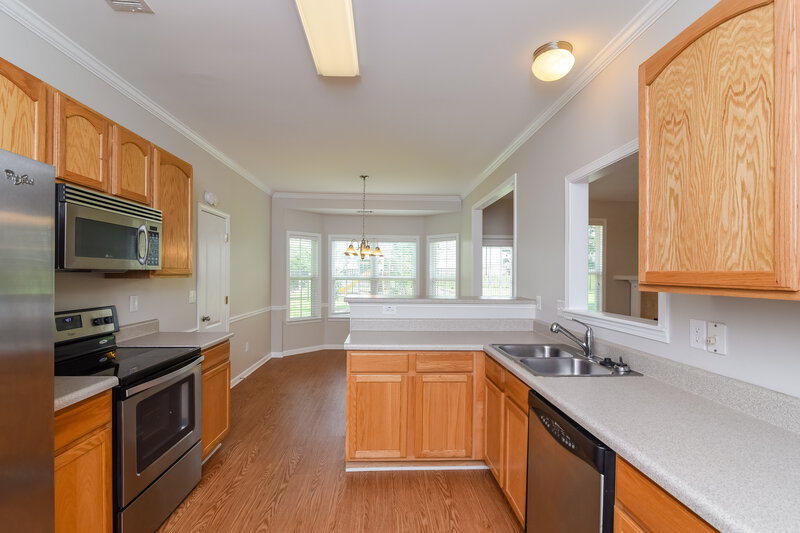 2,180/Mo, 3316 Pate Creek Vw Snellville, GA 30078 Kitchen View