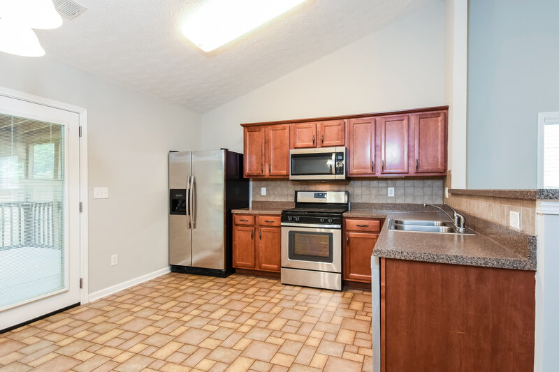 1,935/Mo, 210 Winterbury Dr Canton, GA 30114 Kitchen View