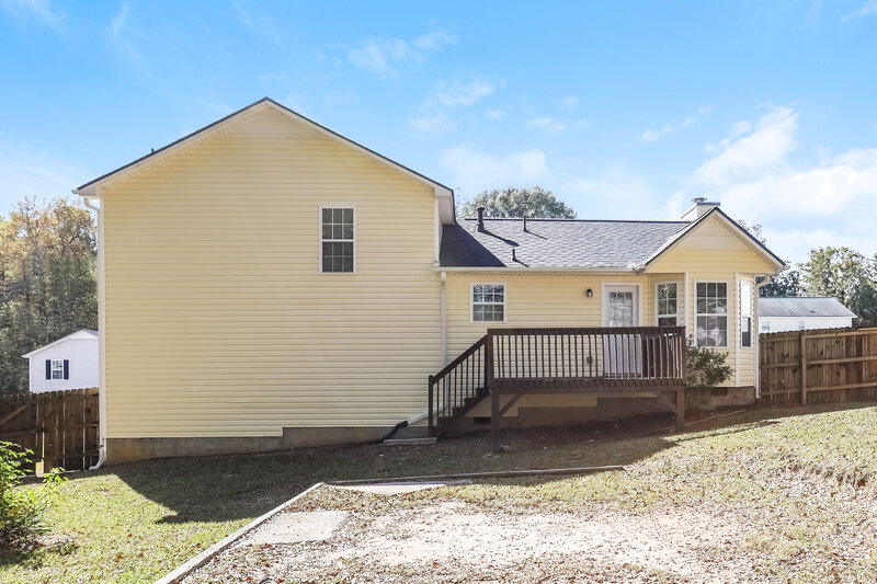 1,670/Mo, 604 Meadows Ct Villa Rica, GA 30180 Rear View