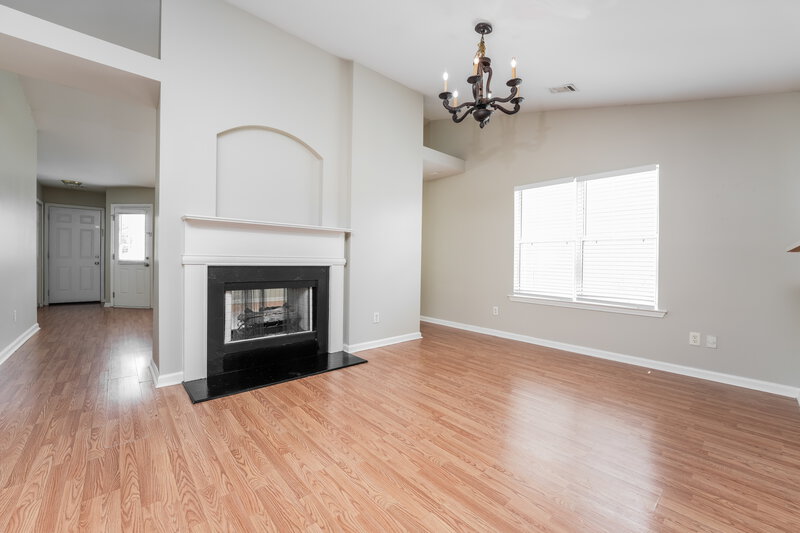 1,920/Mo, 608 Fairgreen Trl Stockbridge, GA 30281 Living Room View