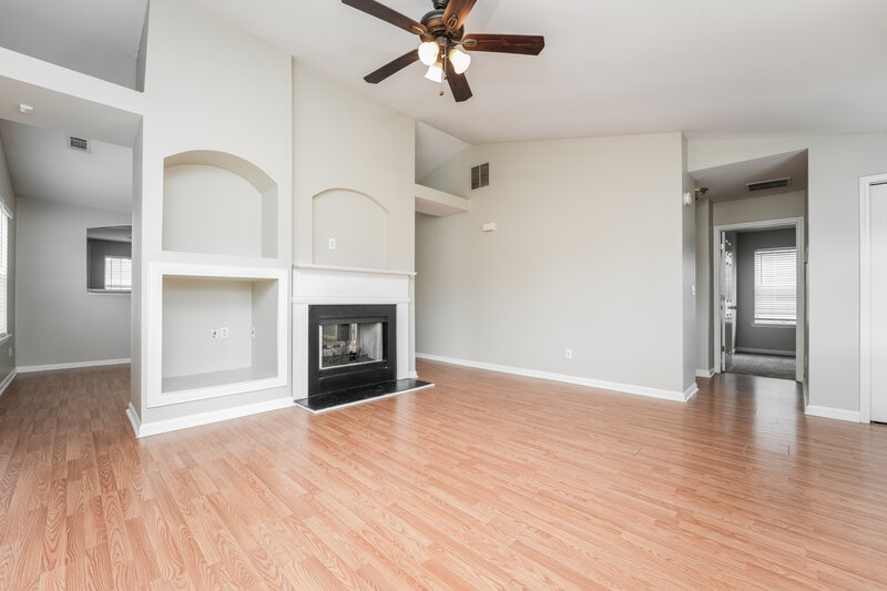 1,920/Mo, 608 Fairgreen Trl Stockbridge, GA 30281 Family Room View