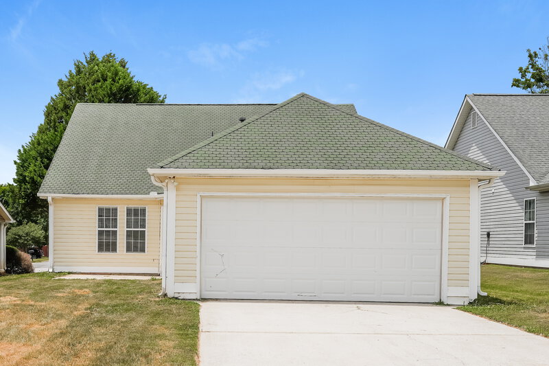 1,920/Mo, 608 Fairgreen Trl Stockbridge, GA 30281 Rear View 2