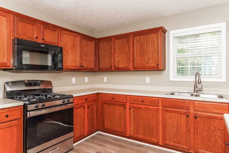 1,795/Mo, 237 Overlook Dr Dallas, GA 30157 Kitchen View 2