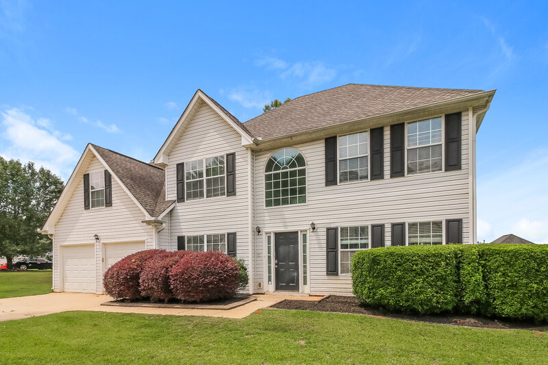 0/Mo, 604 Mohawk Cir Stockbridge, GA 30281 Front View