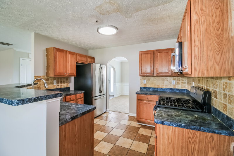 0/Mo, 604 Mohawk Cir Stockbridge, GA 30281 Kitchen View