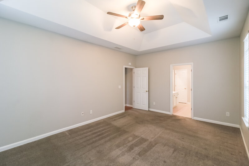 1,815/Mo, 537 Anglewood Trce Stockbridge, GA 30281 Main Bedroom View