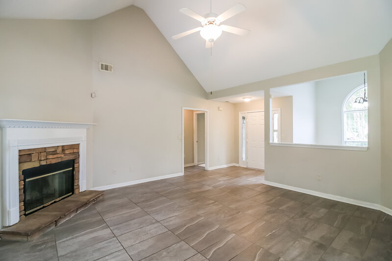 2,040/Mo, 1303 Vine Cir McDonough, GA 30253 Misc View 4