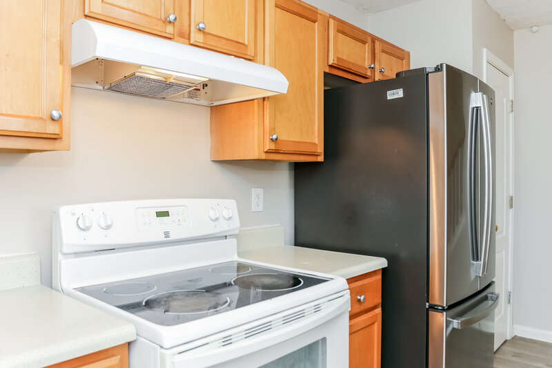 1,940/Mo, 6390 Winston Trce McDonough, GA 30252 Kitchen View 2