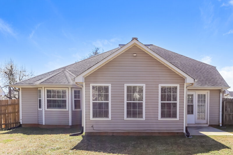 1,940/Mo, 6390 Winston Trce McDonough, GA 30252 Rear View