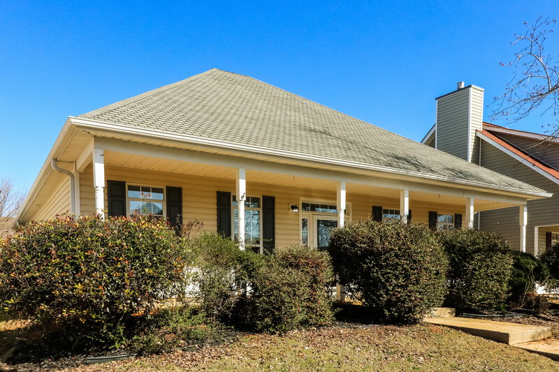 1,865/Mo, 4090 Springvale Way McDonough, GA 30252 Front View