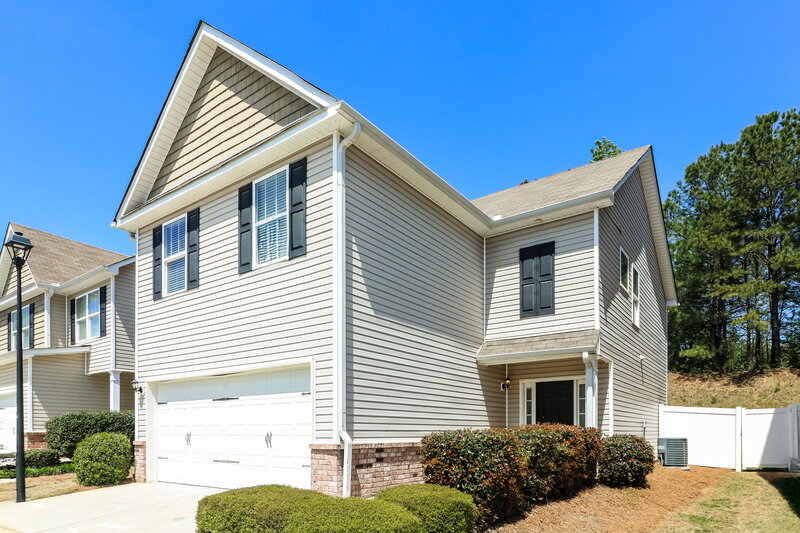 2,070/Mo, 110 Hillcrest Cir Hiram, GA 30141 Front View