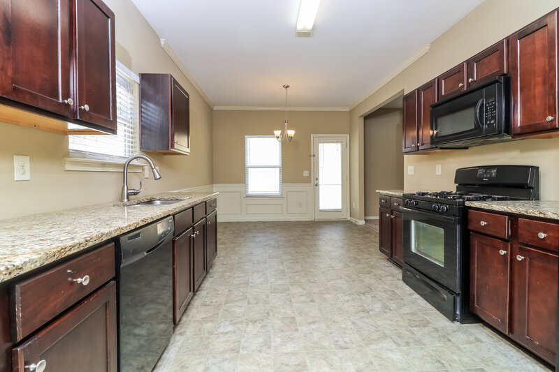 2,070/Mo, 110 Hillcrest Cir Hiram, GA 30141 Kitchen View