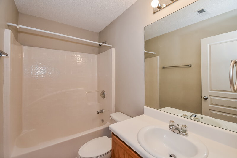 2,045/Mo, 57 Darbys Run Ct Hiram, GA 30141 Bathroom View