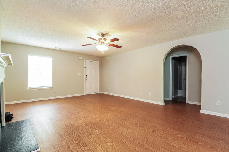 2,570/Mo, 709 Percevil Pt McDonough, GA 30253 Living Room View