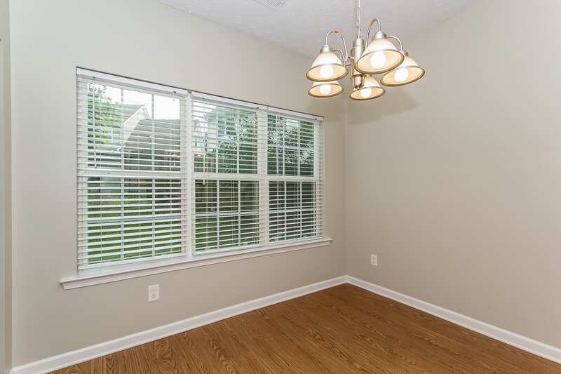 2,405/Mo, 64 Crescent St Newnan, GA 30265 Dining Room View