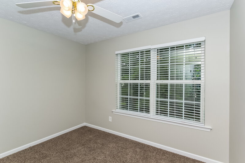 2,405/Mo, 64 Crescent St Newnan, GA 30265 Bedroom View