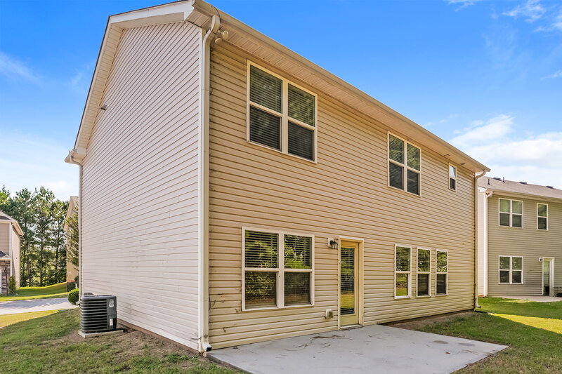1,970/Mo, 220 Crescent Woode Dr Dallas, GA 30157 Rear View