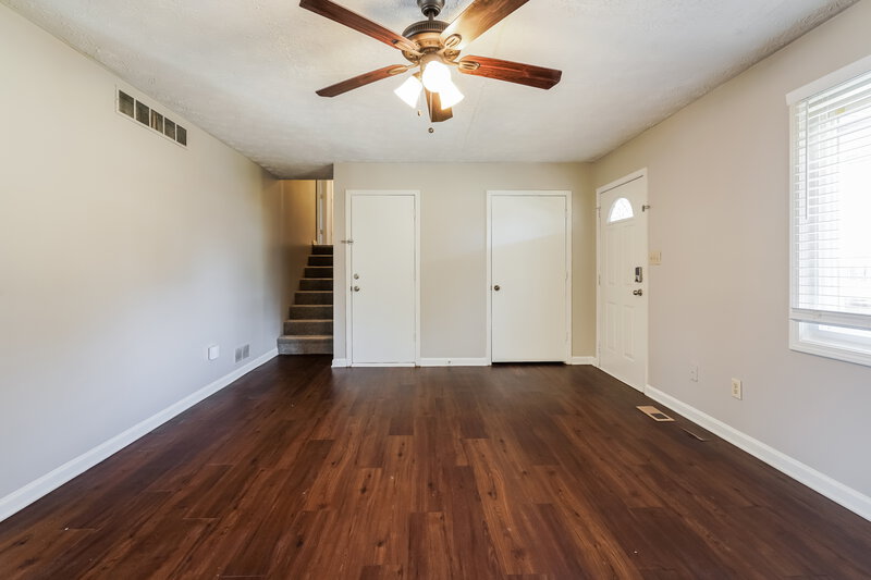 1,835/Mo, 3481 Mustang Dr Powder Springs, GA 30127 Living Room View