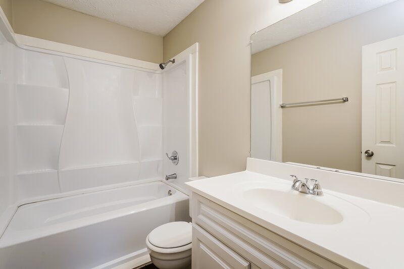 1,835/Mo, 3481 Mustang Dr Powder Springs, GA 30127 Bathroom View