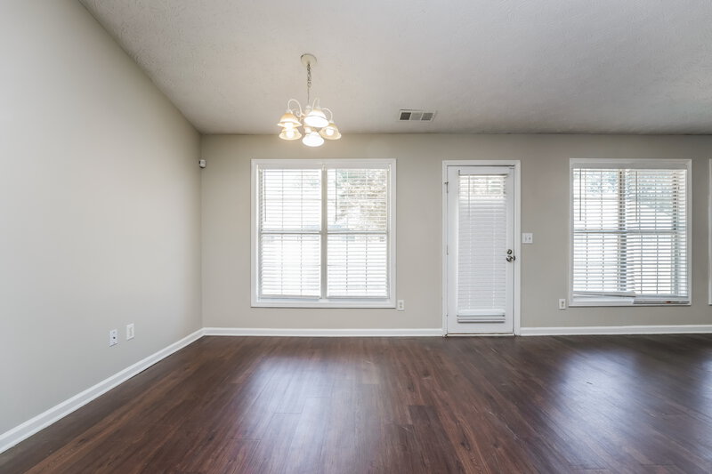2,325/Mo, 920 Glen Oaks Ln Lawrenceville, GA 30044 Dining Room View