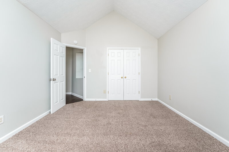 2,325/Mo, 920 Glen Oaks Ln Lawrenceville, GA 30044 Bedroom View