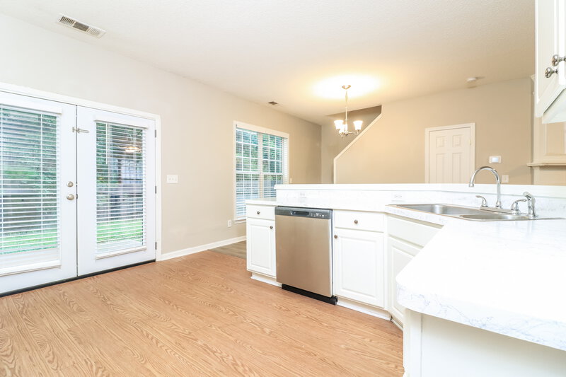 2,210/Mo, 1114 Dunedin Trl Woodstock, GA 30188 Kitchen View 2