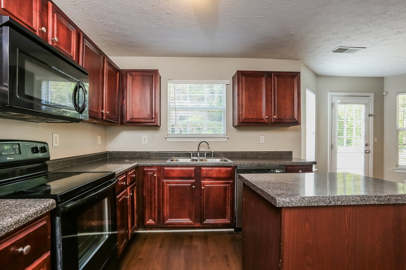1,980/Mo, 2602 Cellars Ct Villa Rica, GA 30180 Kitchen View