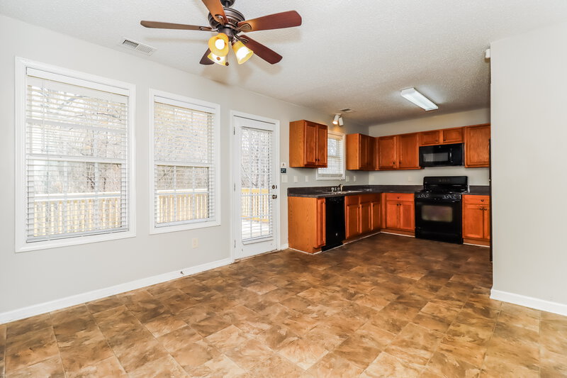 1,725/Mo, 259 Bainbridge Cir Dallas, GA 30132 Dining Room View 2