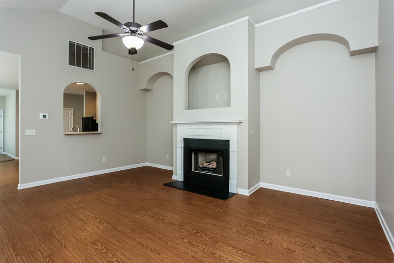 2,095/Mo, 8 Arendt Park Ln Newnan, GA 30263 Living Room View