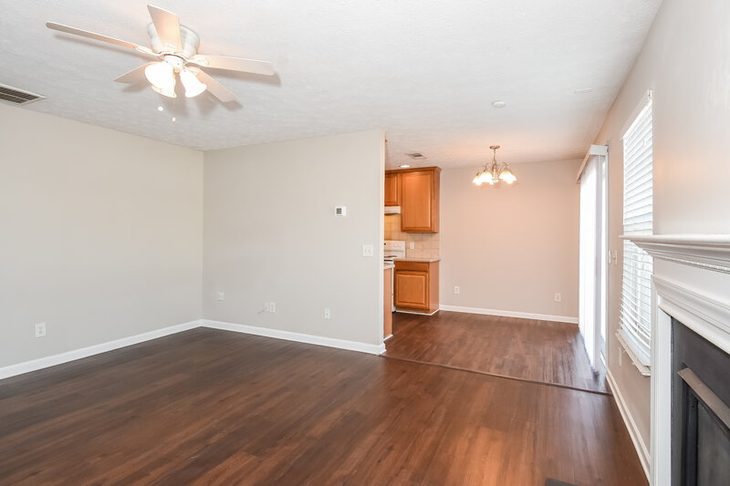 1,810/Mo, 5780 Mountain Top Pl Cumming, GA 30041 Living Room View 2