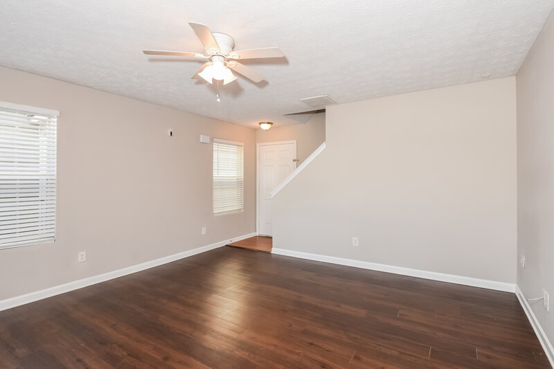 1,810/Mo, 5780 Mountain Top Pl Cumming, GA 30041 Living Room View 3