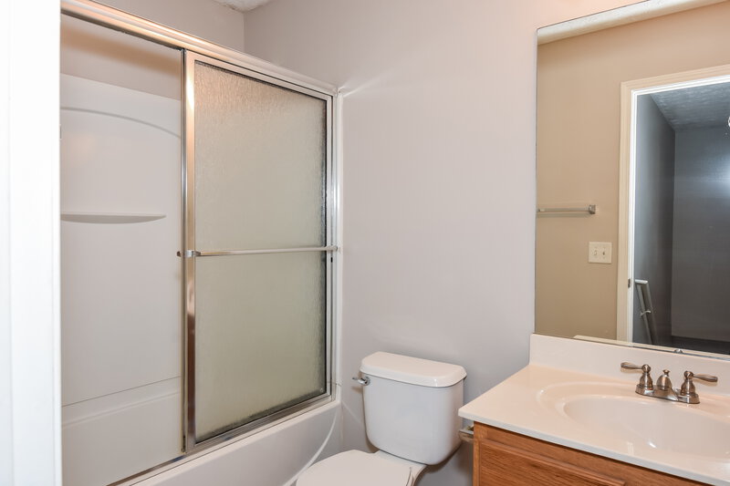 1,810/Mo, 5780 Mountain Top Pl Cumming, GA 30041 Bathroom View