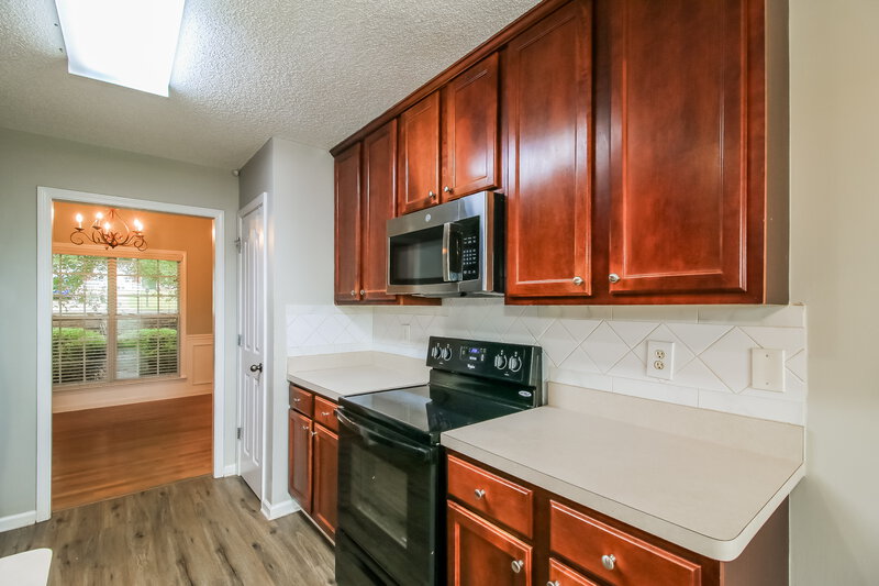 2,250/Mo, 479 Haven Ridge Dr Stockbridge, GA 30281 Kitchen View 2