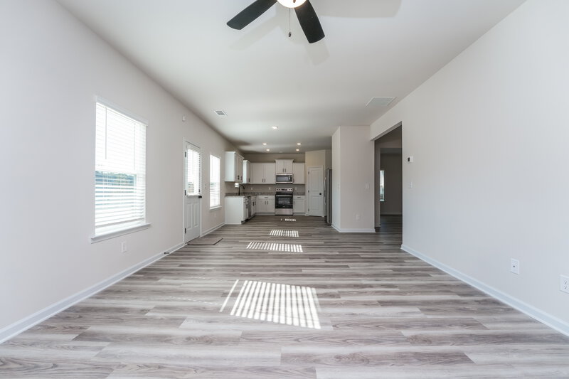 1,970/Mo, 428 Egret Ct Jefferson, GA 30549 Living Room View 2