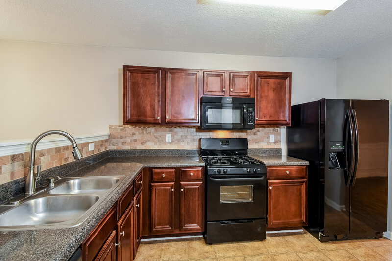 1,775/Mo, 123 Hidden Creek Dr Canton, GA 30114 Kitchen View
