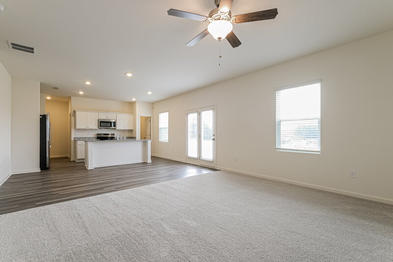 1,915/Mo, 208 Long Dr Bethlehem, GA 30620 Living Room View