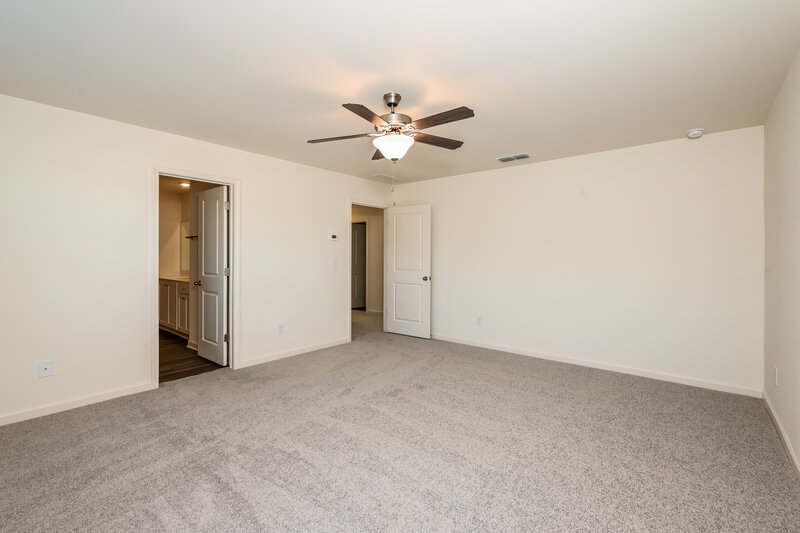 1,870/Mo, 193 Long Dr Bethlehem, GA 30620 Main Bedroom View