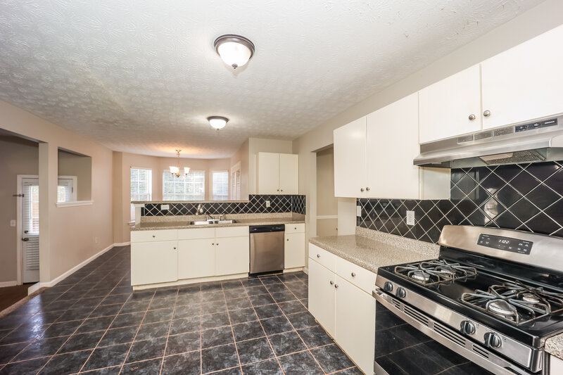2,780/Mo, 275 Vaness Dr McDonough, GA 30253 Kitchen View