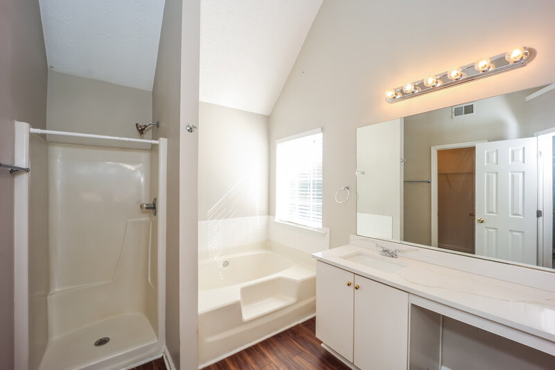 2,780/Mo, 275 Vaness Dr McDonough, GA 30253 Main Bathroom View