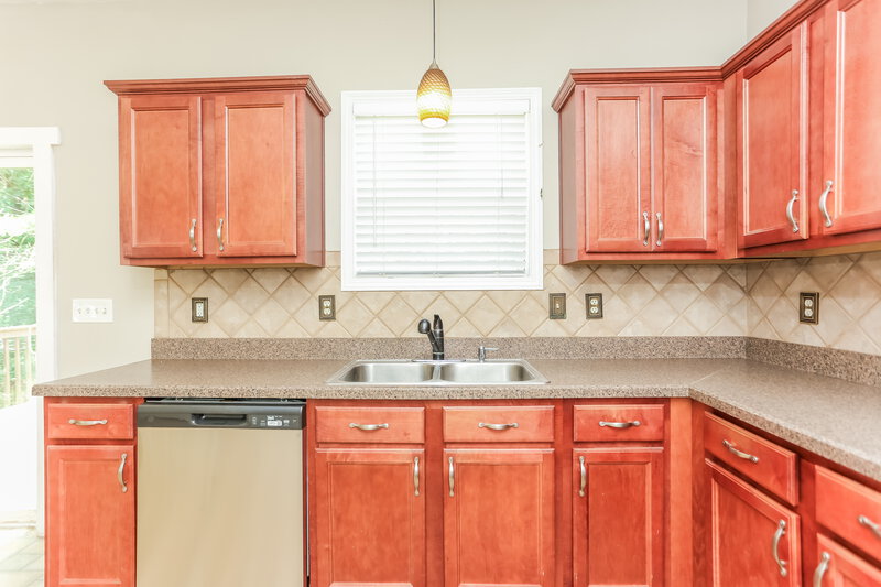 2,240/Mo, 398 Glenleigh Dr Canton, GA 30114 Kitchen View 2