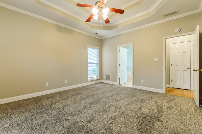 2,550/Mo, 38 Gables Way Newnan, GA 30265 Main Bedroom View