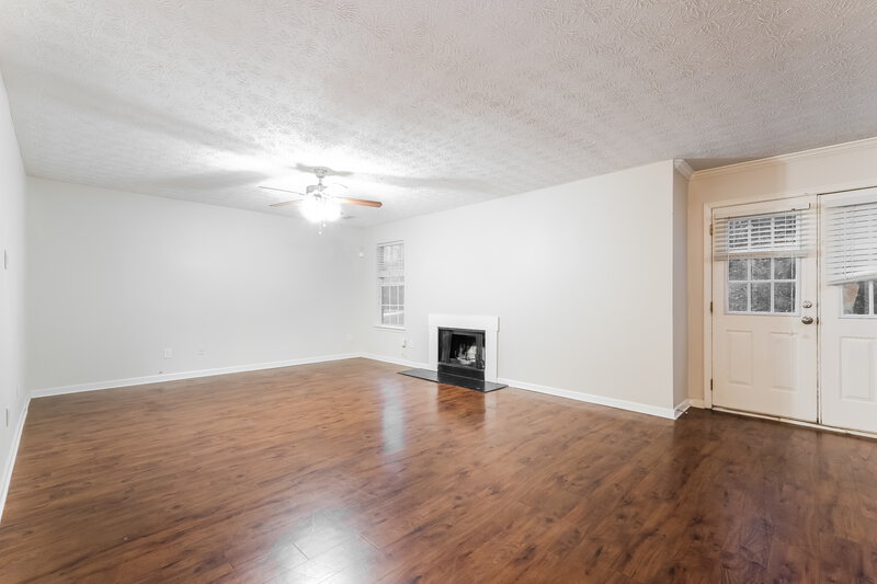 1,995/Mo, 3900 Georgia Dr Douglasville, GA 30135 Family Room View